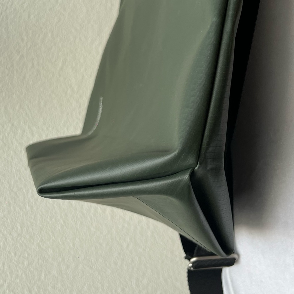 Green Tote Bag with Black Straps - Picture 12 of 14